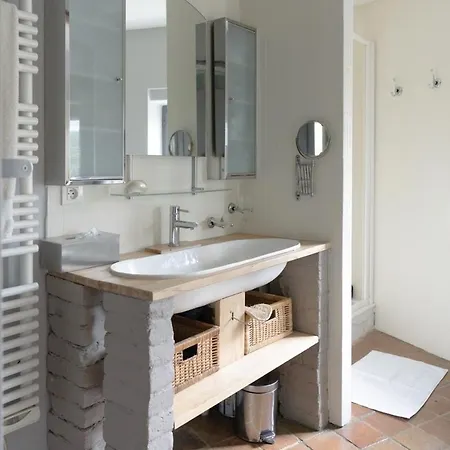 La Rose Du Petit Bois B&B