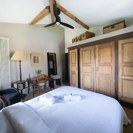 La Rose Du Petit Bois